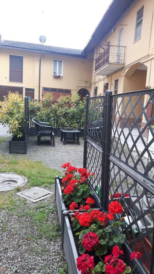 Appartamento "Da Mamma Agnese" Gorgonzola Exteriör bild